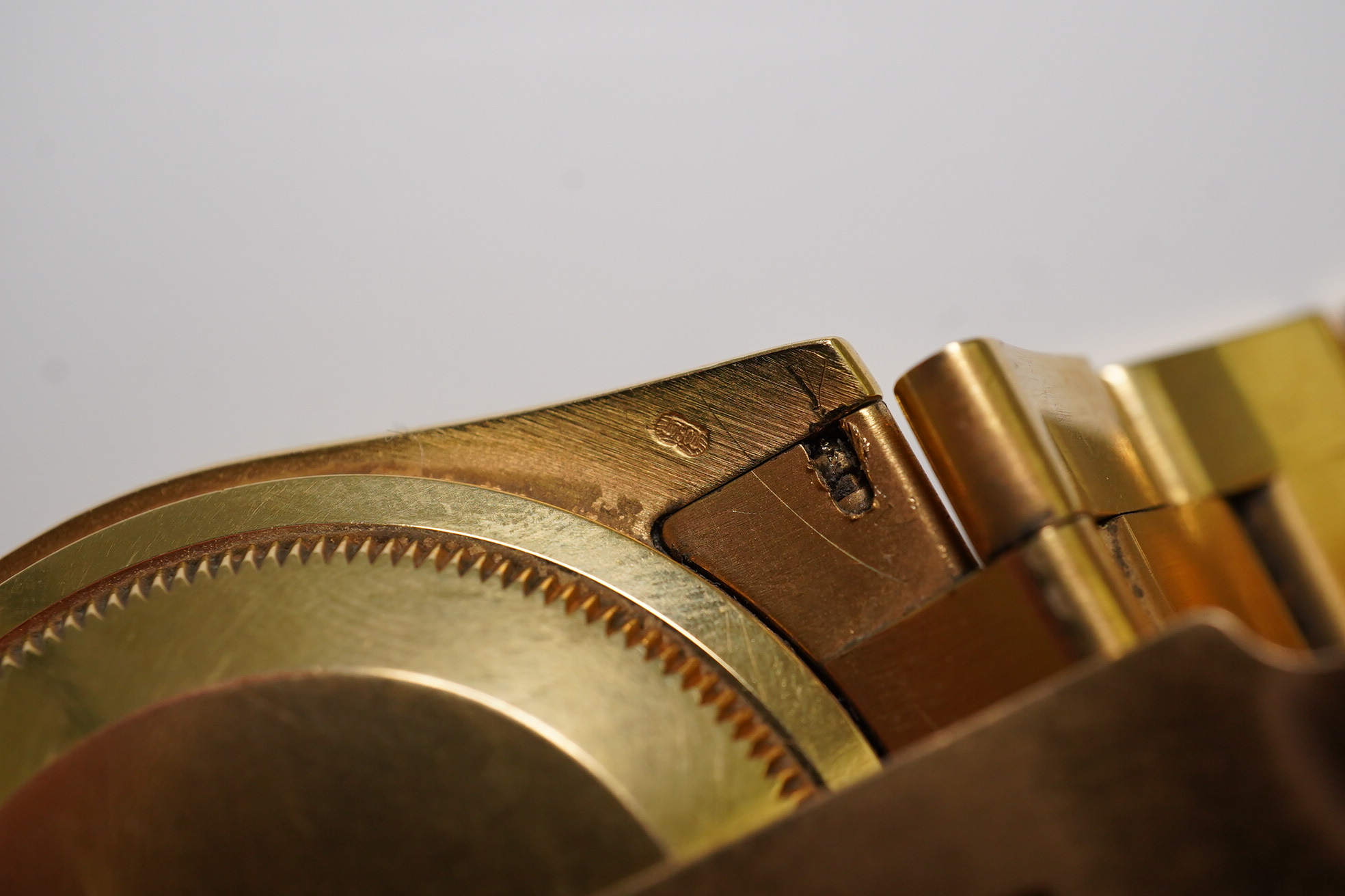 A gentleman's 2001 18ct gold Rolex Oyster Perpetual Day Date wrist watch, on an 18ct gold Rolex bracelet numbered 73858